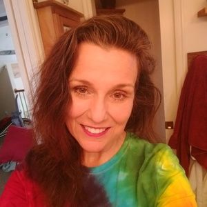 Meet your Posher, Marti